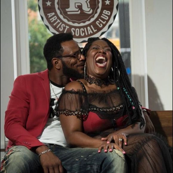 Meet your Posher, Lakisha - Picture 1 of 1